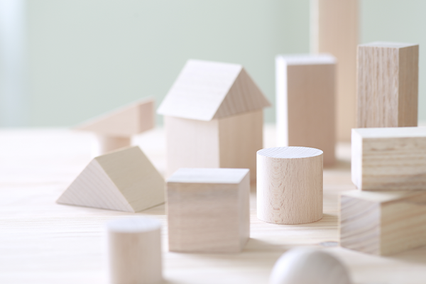 玩具・生活関連品